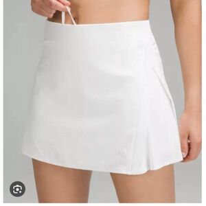 NWT Lululemon Peek Pleat HR Tennis Skirt White Size 6
